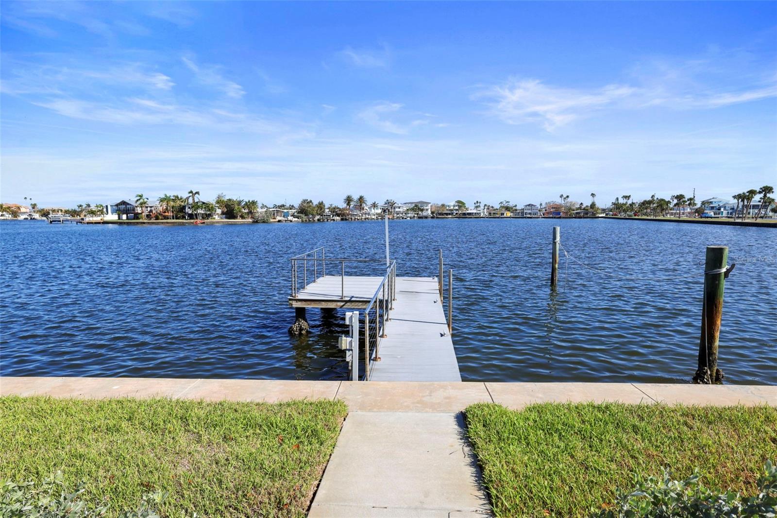 16105 REDINGTON DR, REDINGTON BEACH, FL, 33708