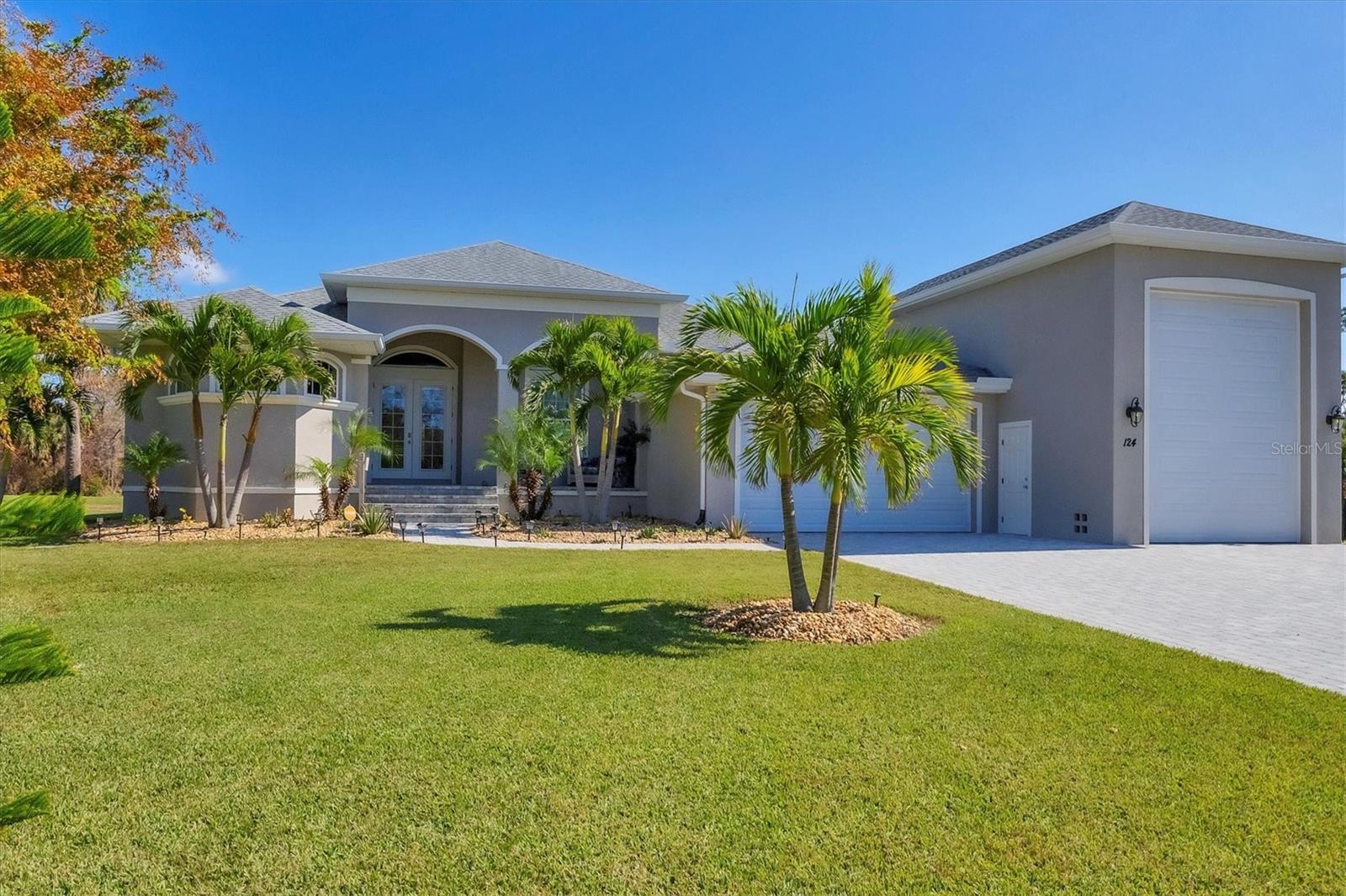 124 CUTLASS DR, ROTONDA WEST, FL, 33947