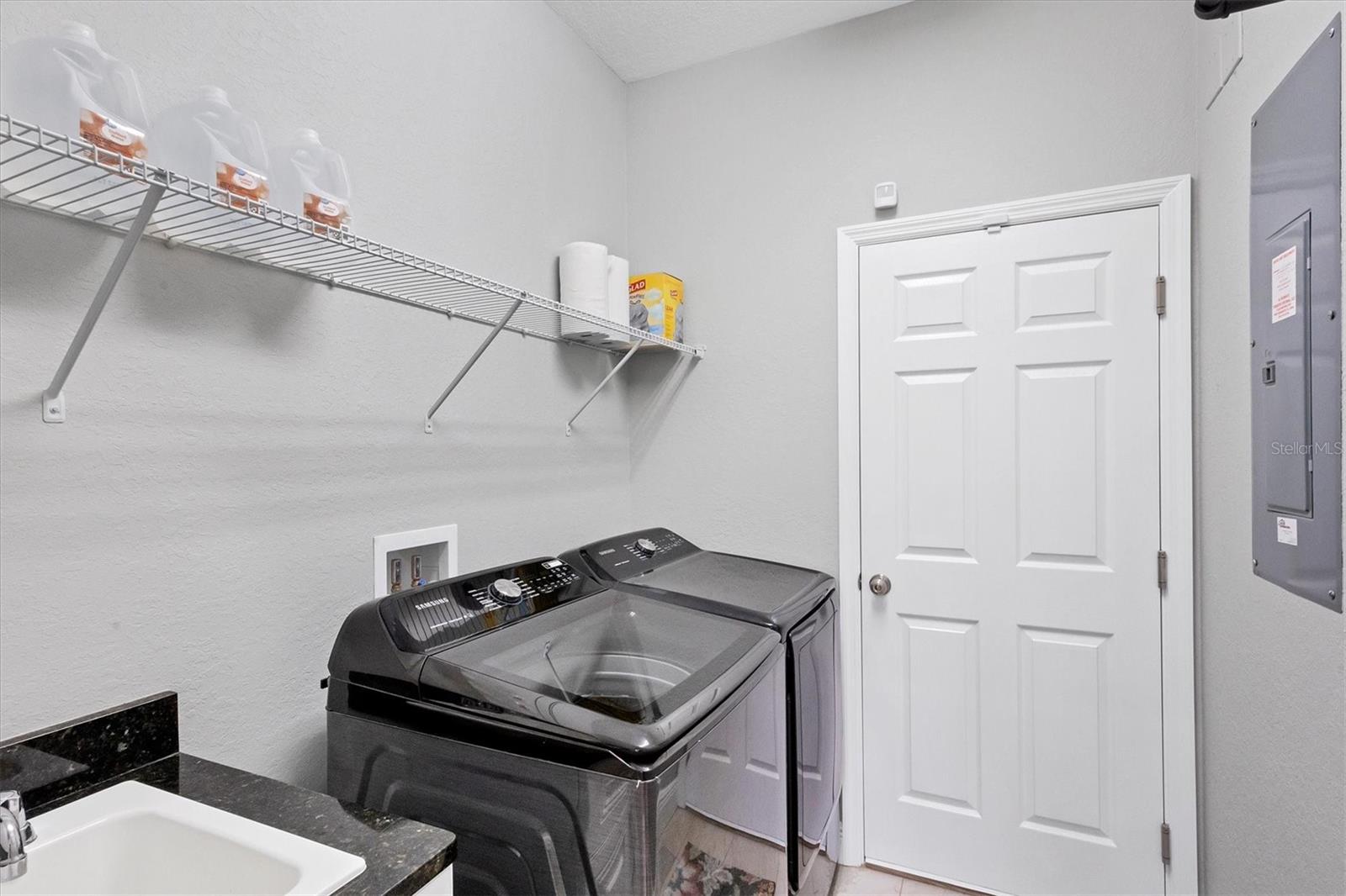 124 CUTLASS DR, ROTONDA WEST, FL, 33947