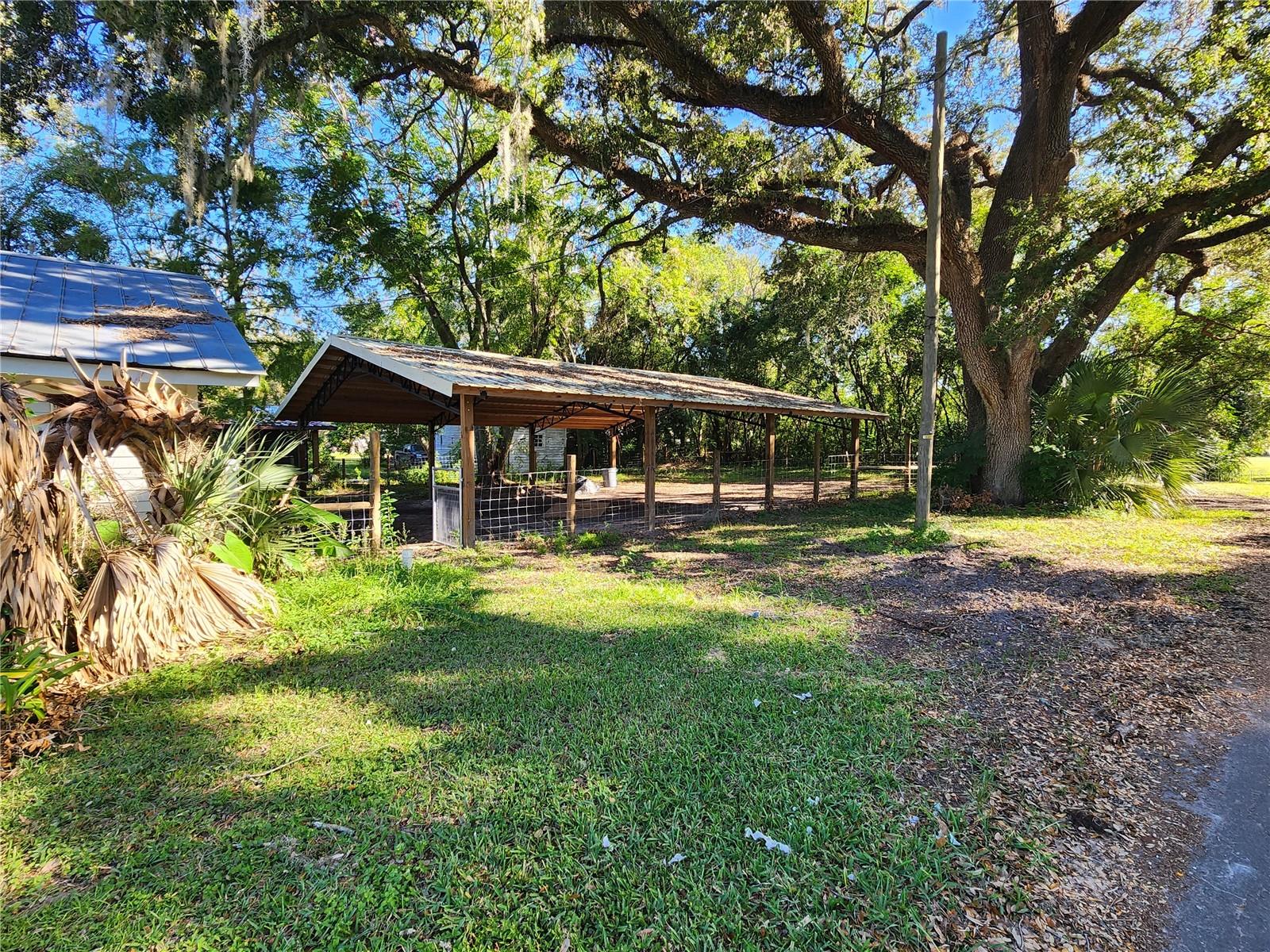 220 SE 2ND ST, TRENTON, FL, 32693