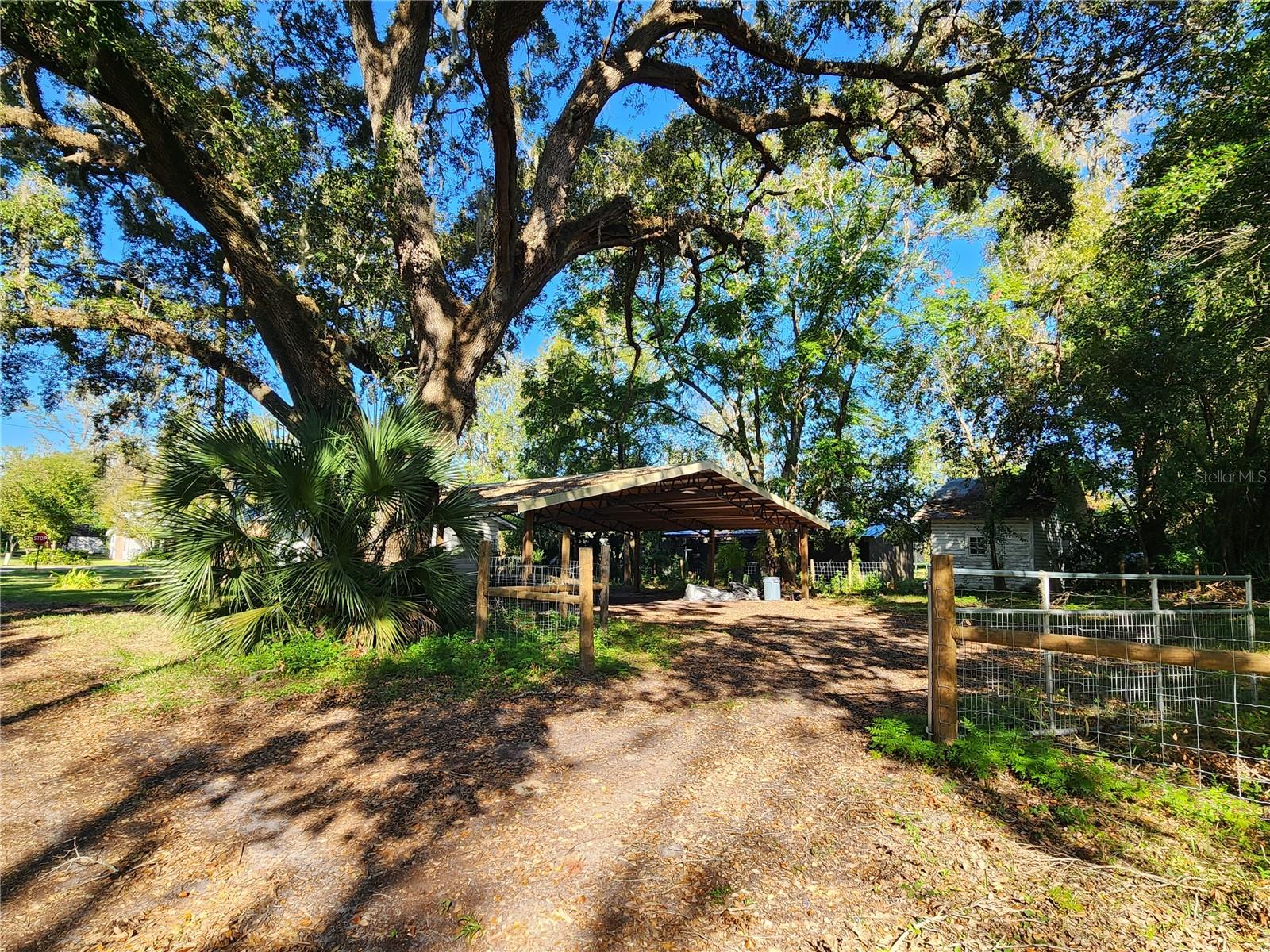 220 SE 2ND ST, TRENTON, FL, 32693