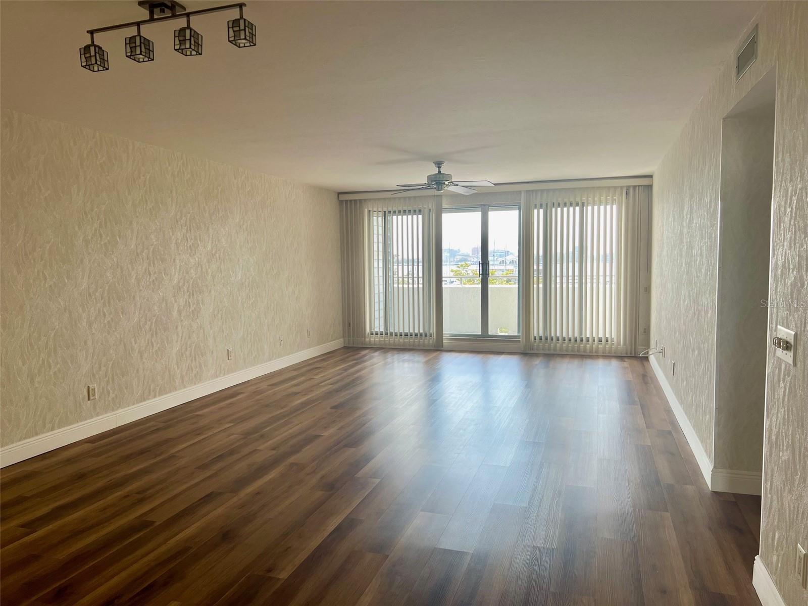 1000 RIVERSIDE DR #B302, PALMETTO, FL, 34221