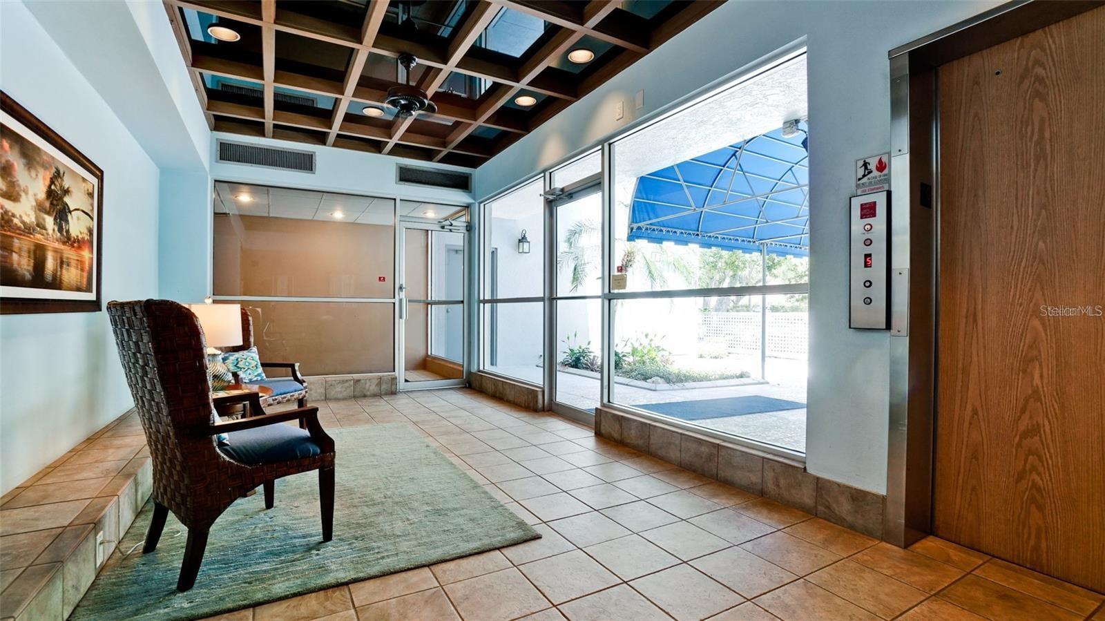 1000 RIVERSIDE DR #B302, PALMETTO, FL, 34221