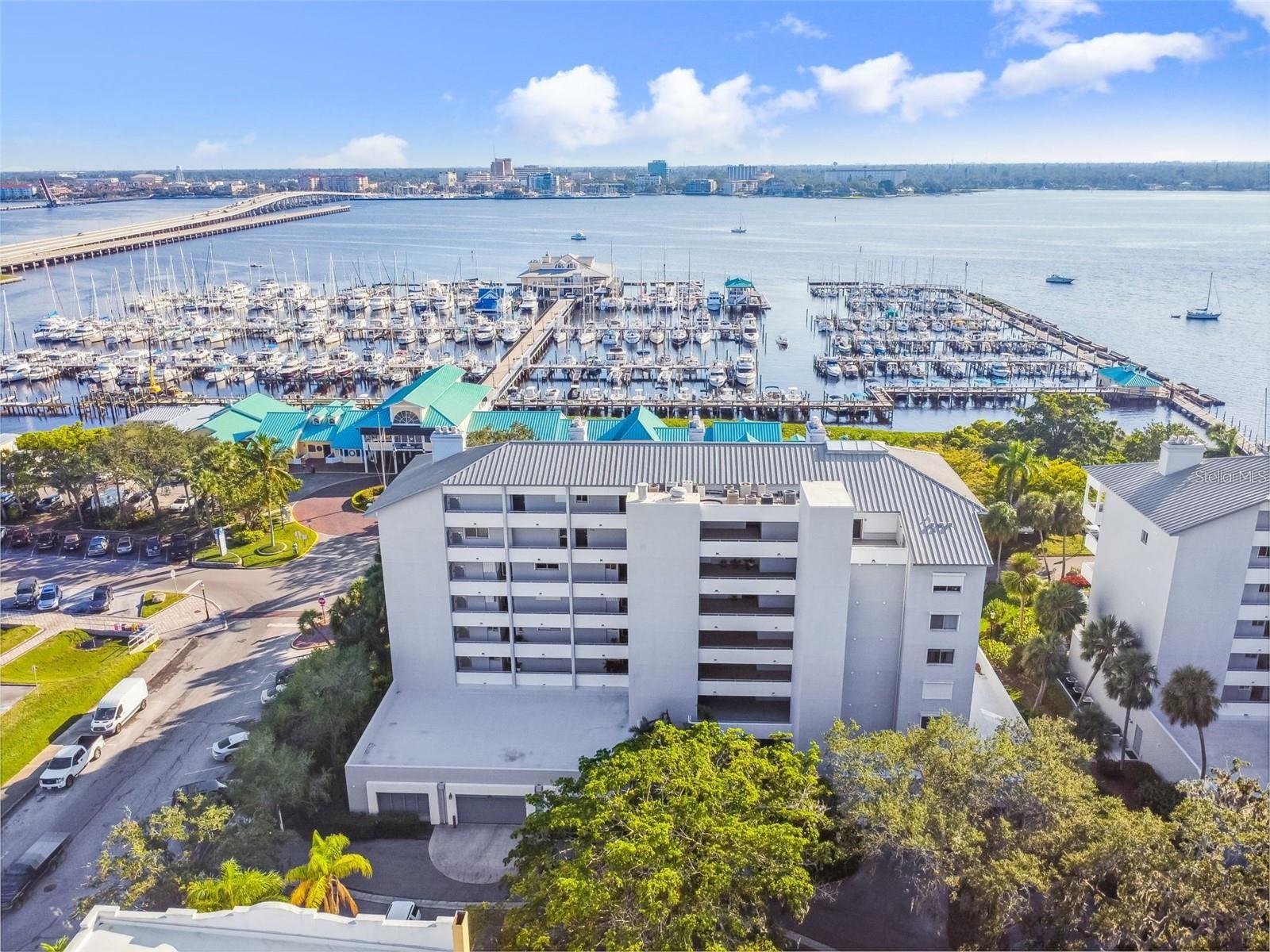 1000 RIVERSIDE DR #B302, PALMETTO, FL, 34221