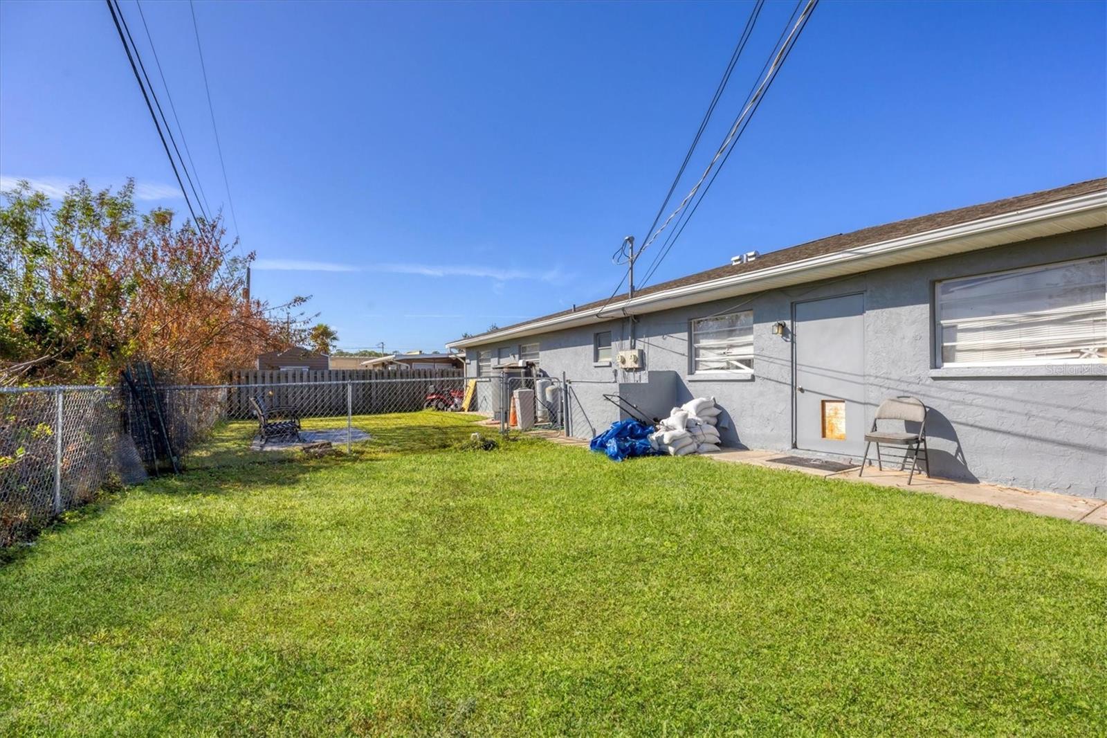 121 GRANADA BLVD, NORTH PORT, FL, 34287