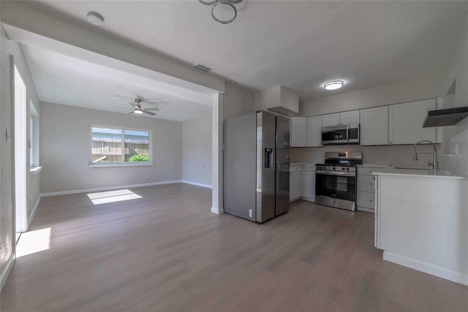 1328 BARRY ST, CLEARWATER, FL, 33756