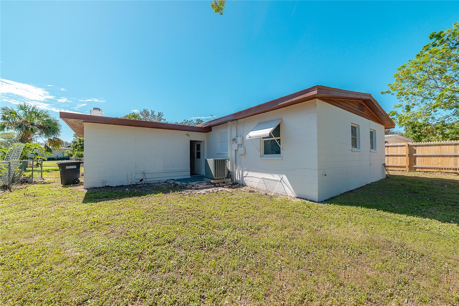 1328 BARRY ST, CLEARWATER, FL, 33756