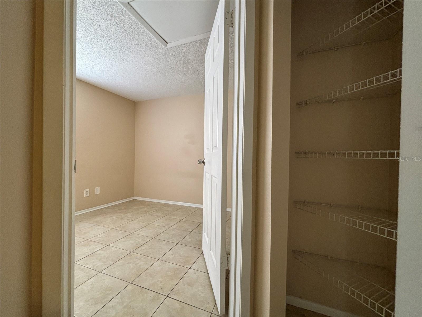 9605 ELGIN CT, TAMPA, FL, 33615