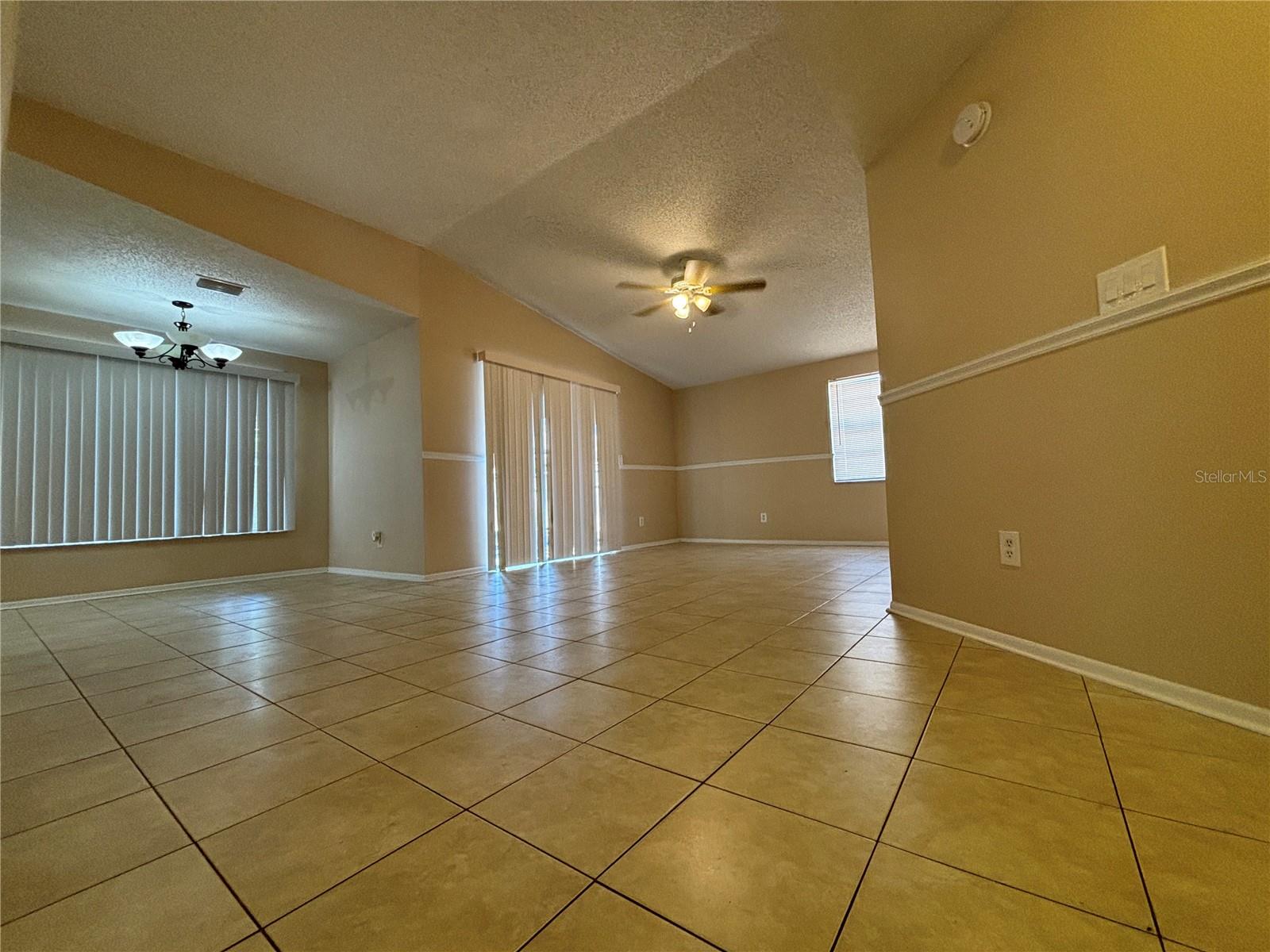 9605 ELGIN CT, TAMPA, FL, 33615