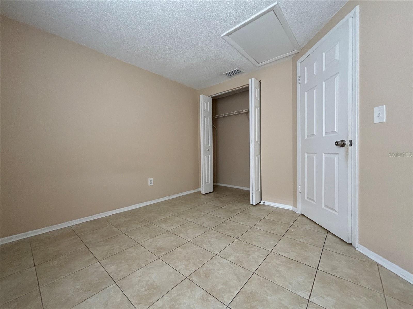9605 ELGIN CT, TAMPA, FL, 33615