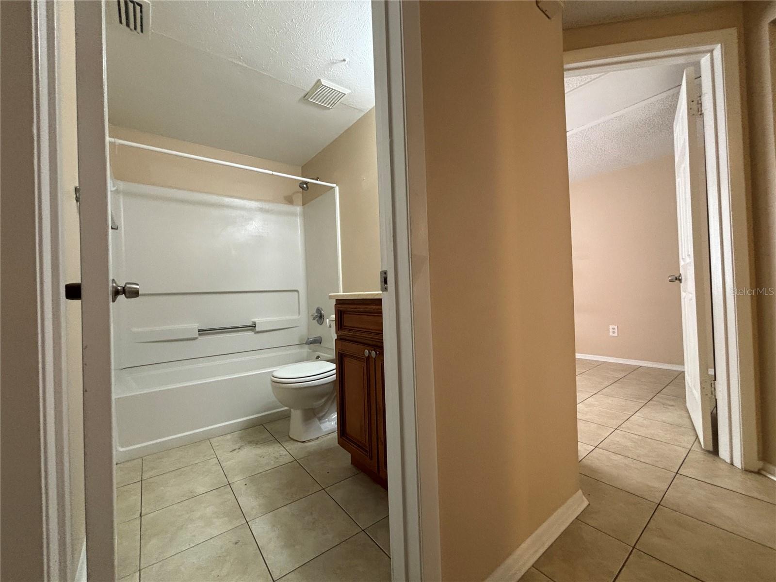 9605 ELGIN CT, TAMPA, FL, 33615