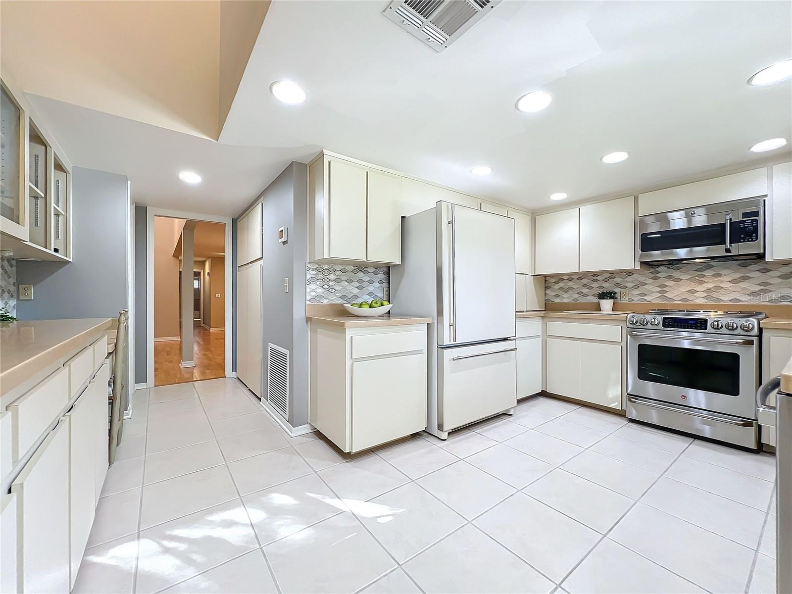 956 STONEWOOD LN, MAITLAND, FL, 32751