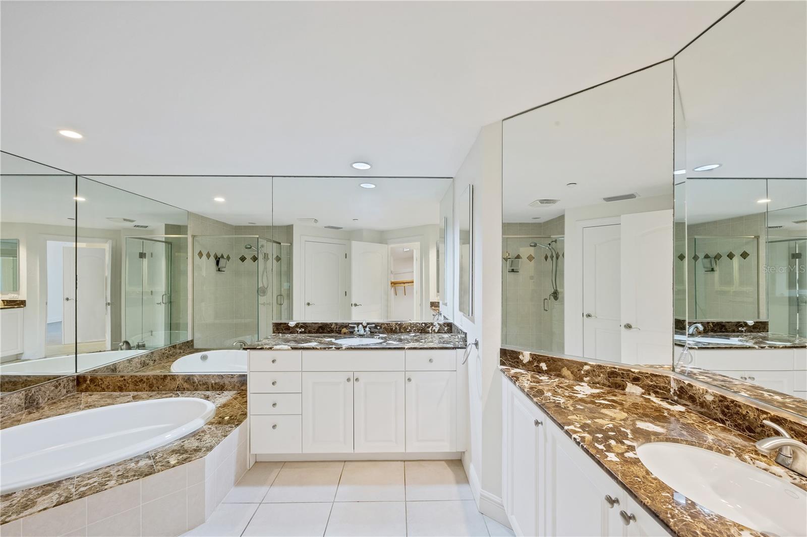 14041 BELLAGIO WAY #214, OSPREY, FL, 34229