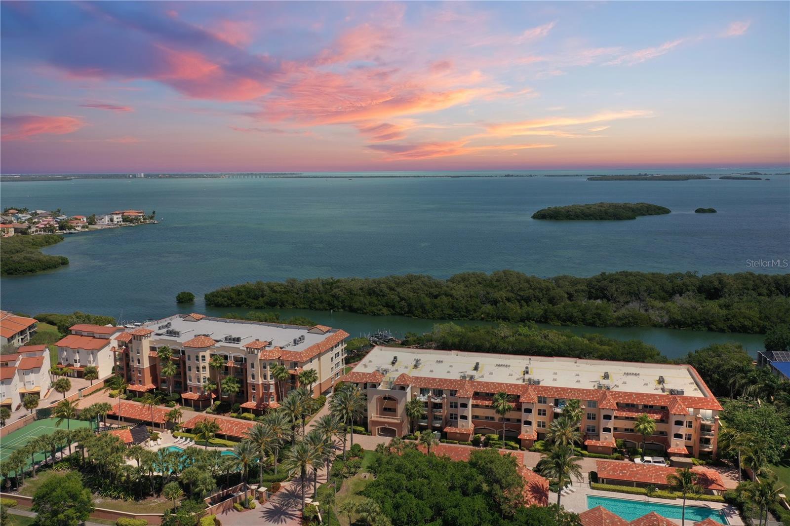 1695 Pinellas Bayway S E6 St. Petersburg, Florida, United States