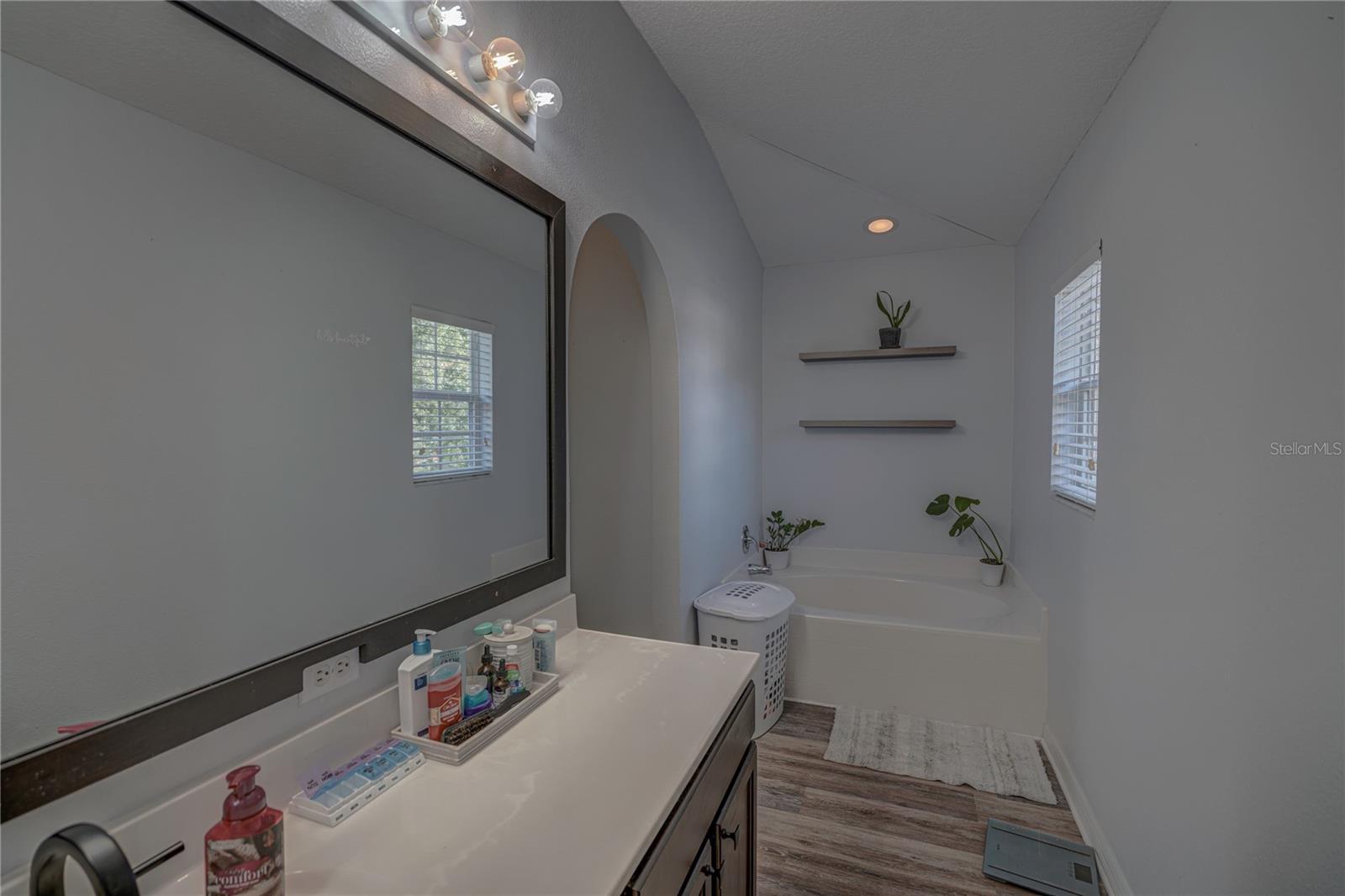 2255 TEALWOOD CIR, TAVARES, FL, 32778