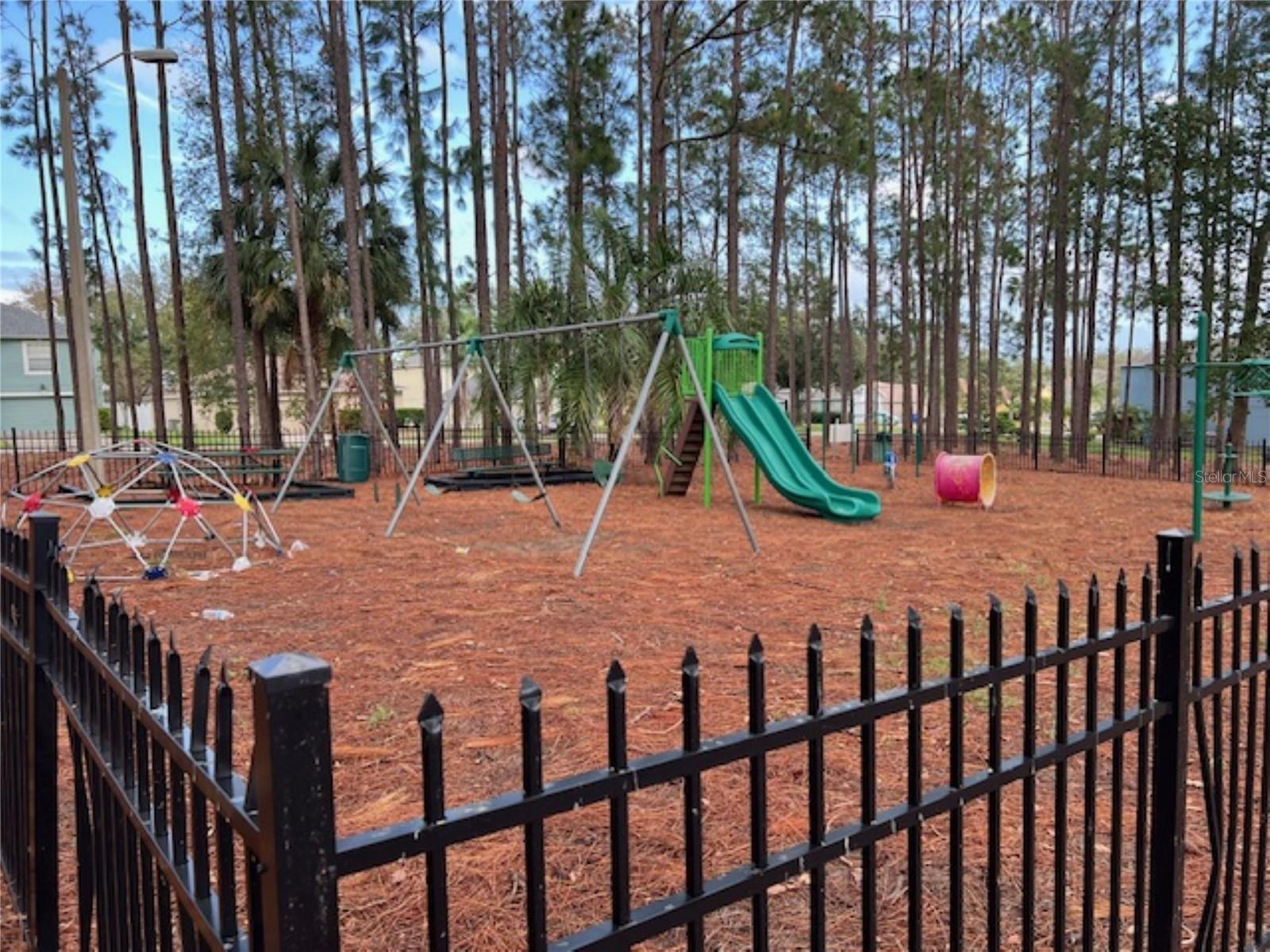 2255 TEALWOOD CIR, TAVARES, FL, 32778
