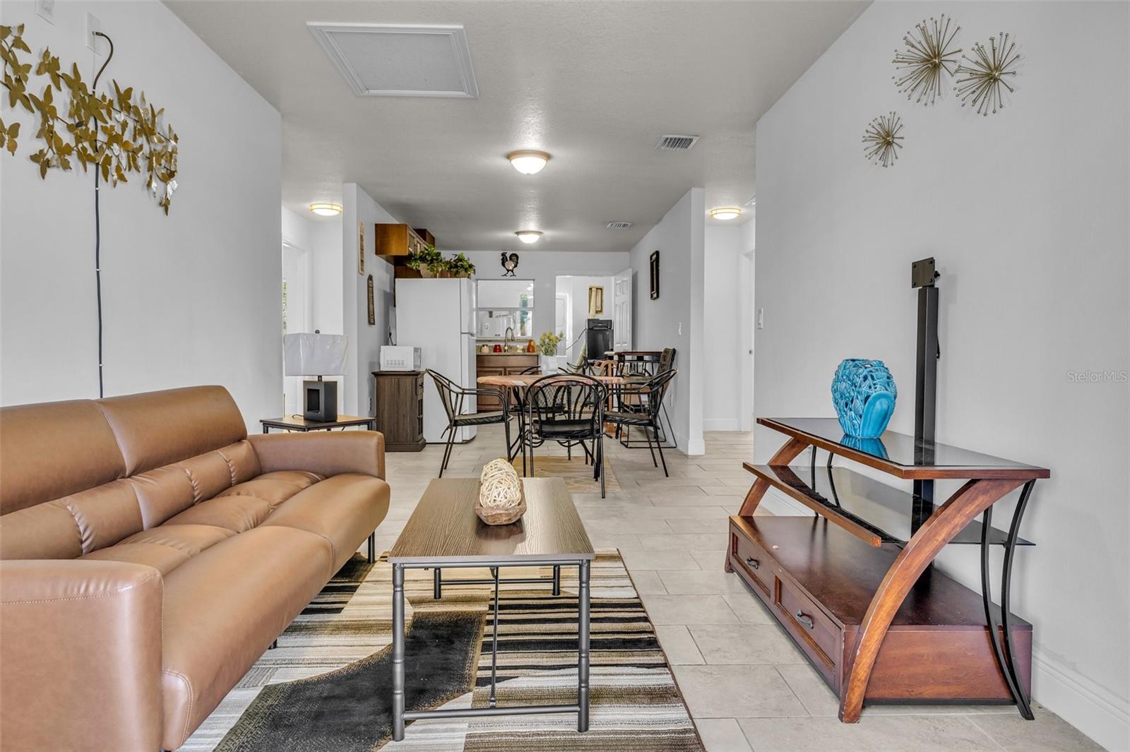 3301 E IDA ST, TAMPA, FL, 33610