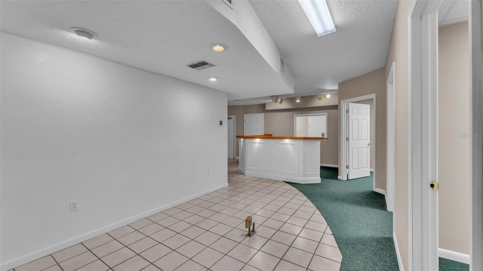 605 OVERLOOK DR, WINTER HAVEN, FL, 33884
