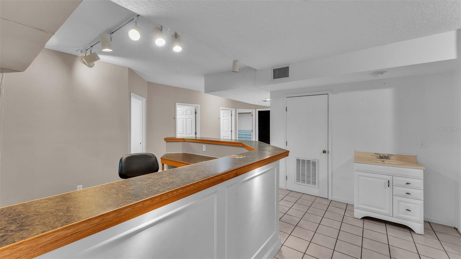 605 OVERLOOK DR, WINTER HAVEN, FL, 33884