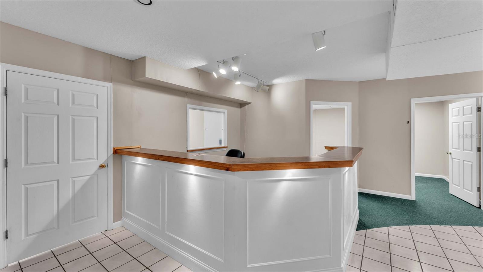 605 OVERLOOK DR, WINTER HAVEN, FL, 33884