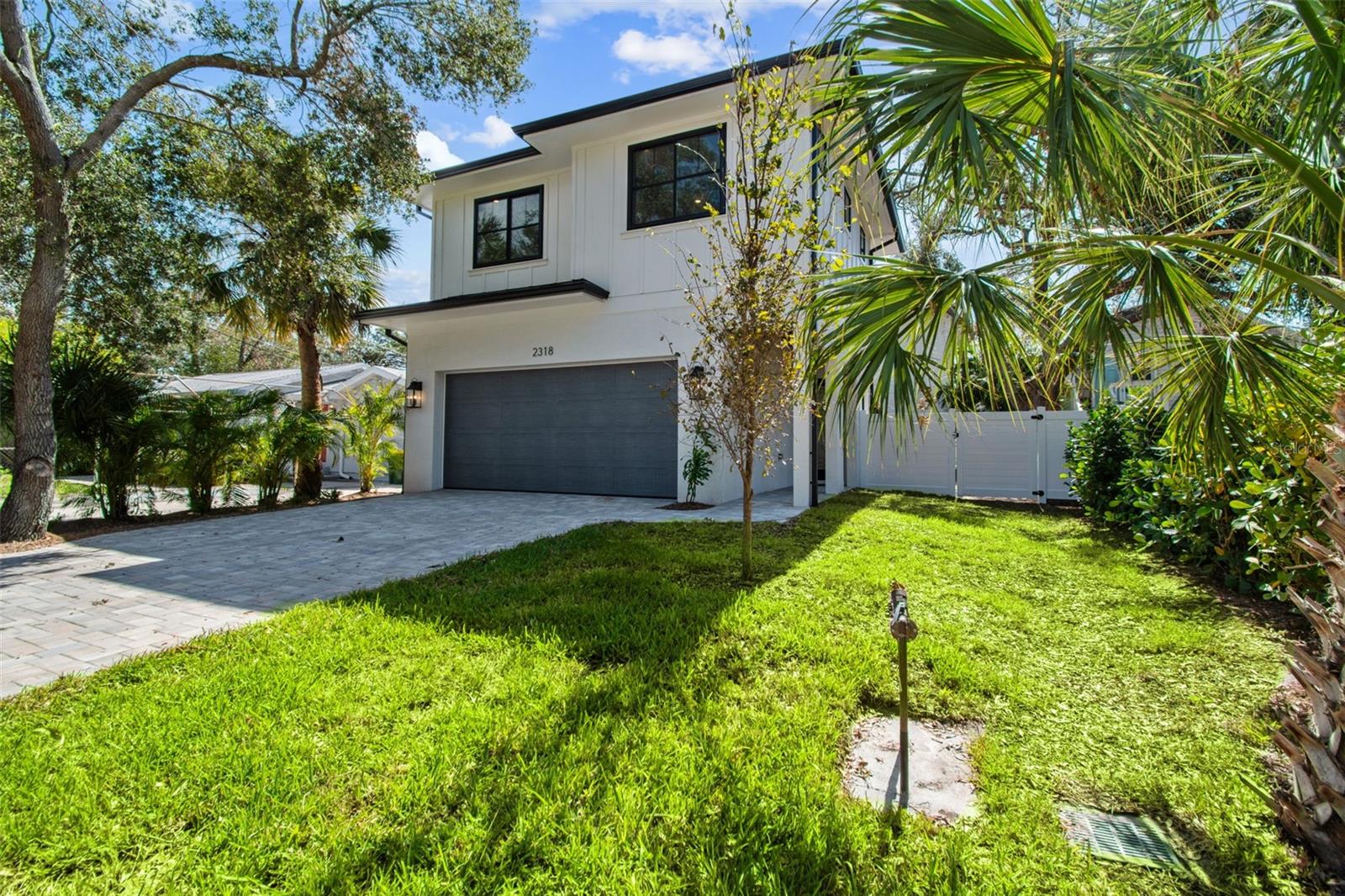 2318 BAY ST, SARASOTA, FL, 34237