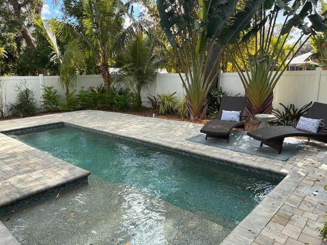 2318 BAY ST, SARASOTA, FL, 34237
