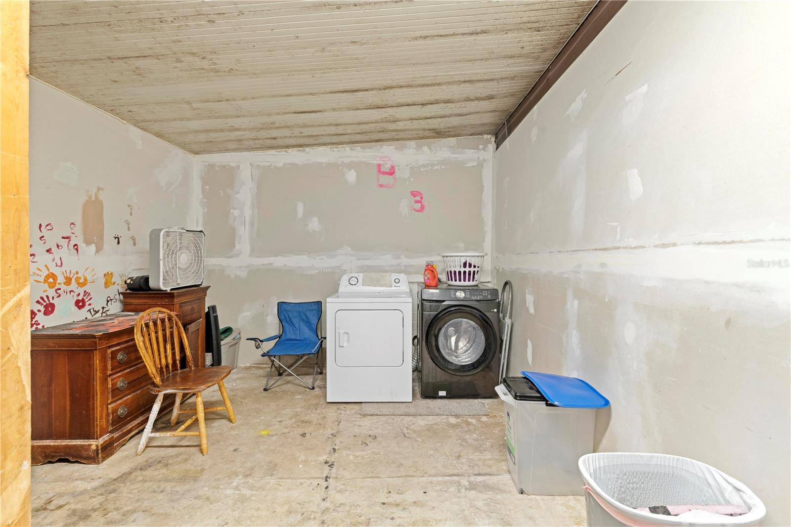 18022 LONG LAKE DR, HUDSON, FL, 34667