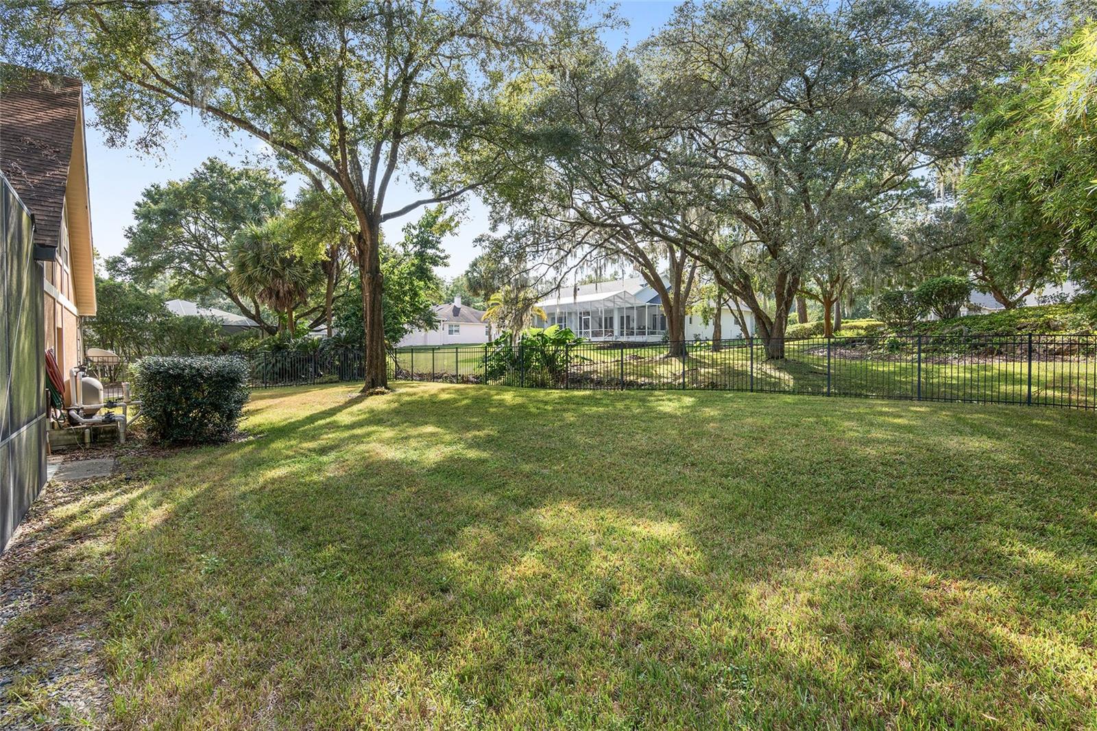 2210 SE LAUREL RUN DR, OCALA, FL, 34471
