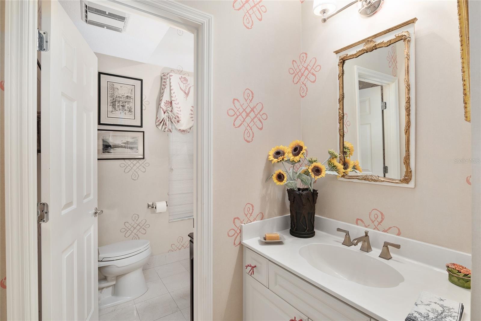 2210 SE LAUREL RUN DR, OCALA, FL, 34471