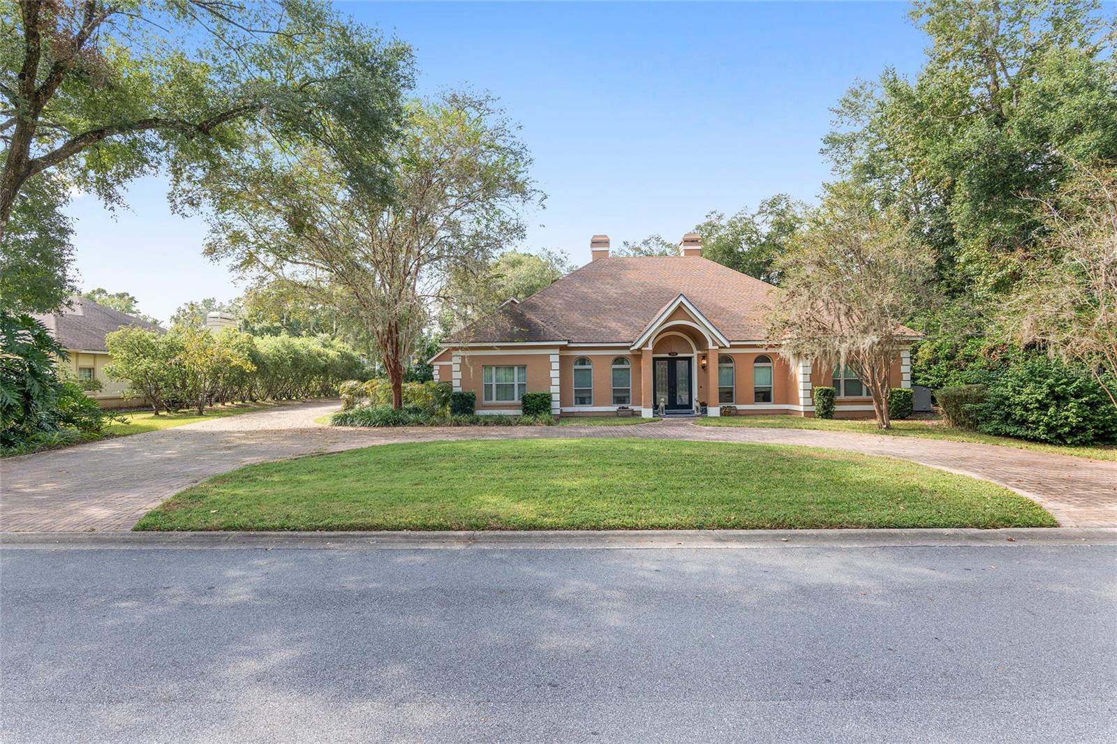 2210 SE LAUREL RUN DR, OCALA, FL, 34471