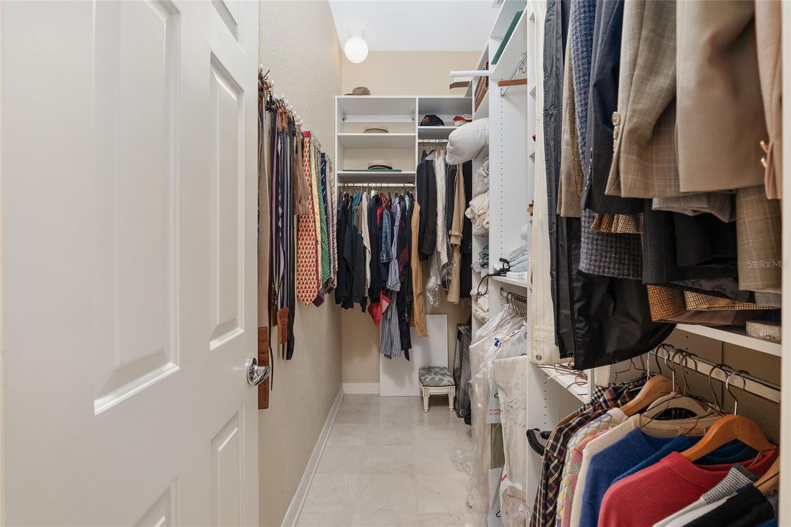 2210 SE LAUREL RUN DR, OCALA, FL, 34471