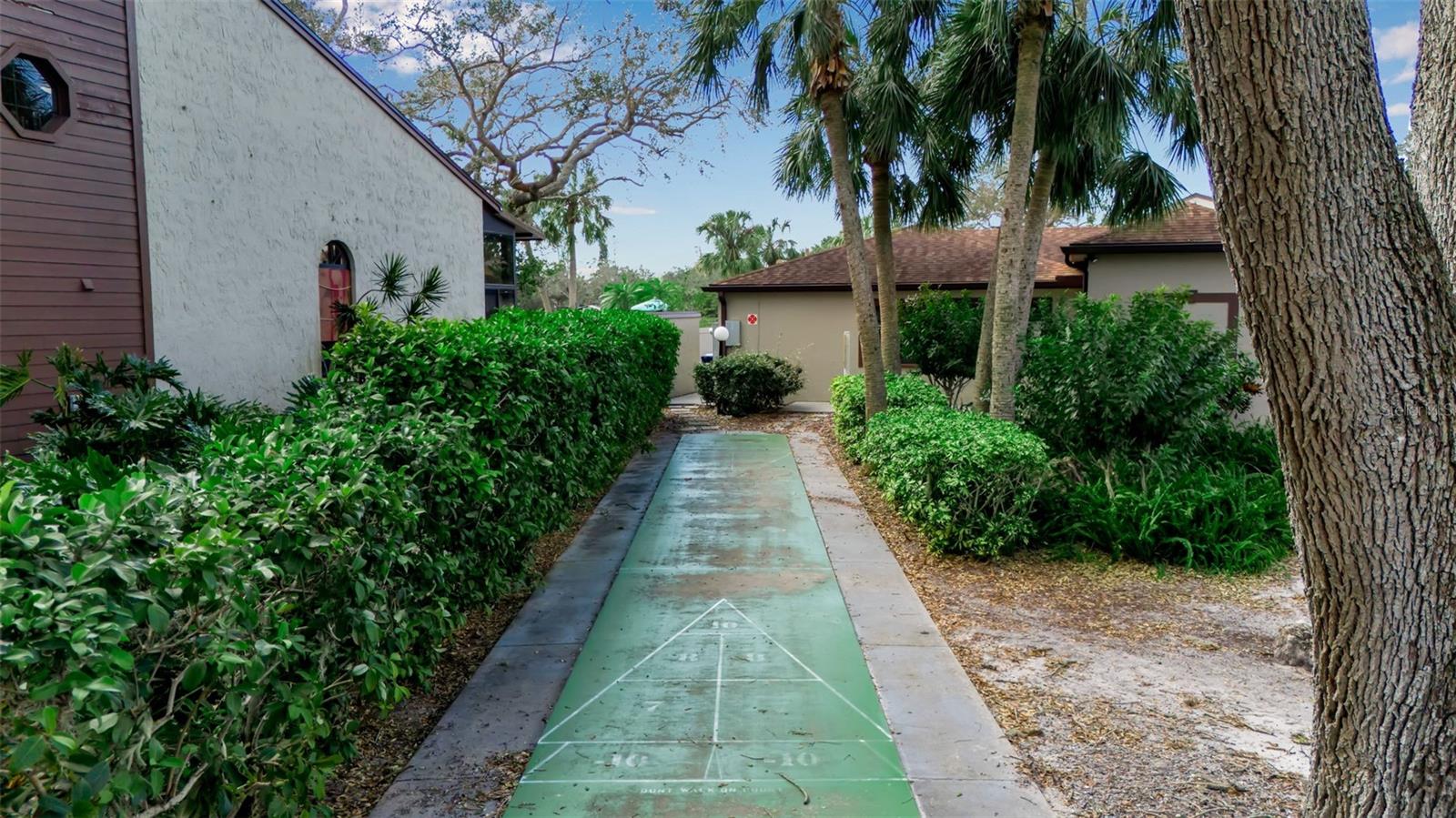 2910 OAK LN #2910, BRADENTON, FL, 34209