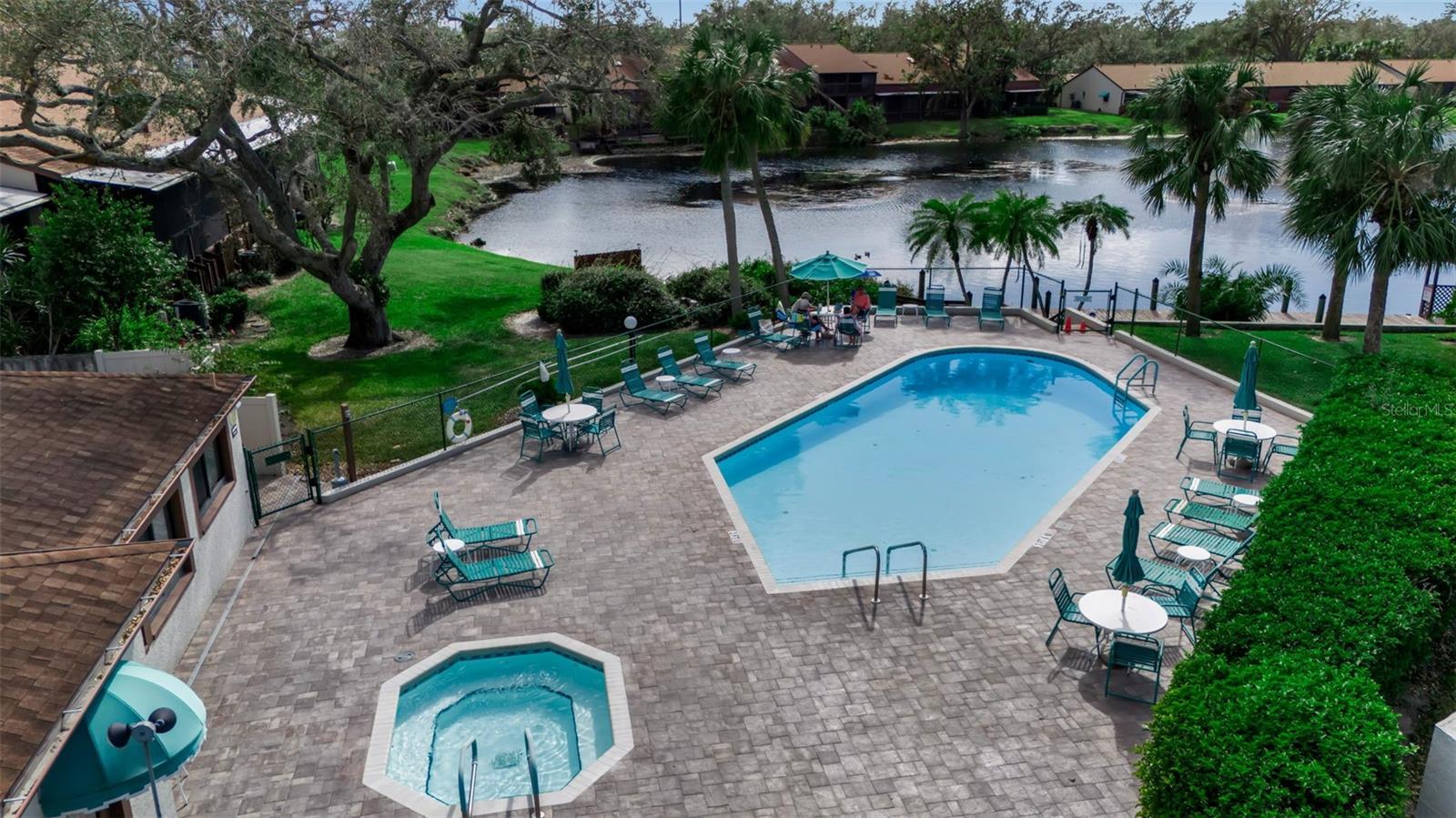 2910 OAK LN #2910, BRADENTON, FL, 34209