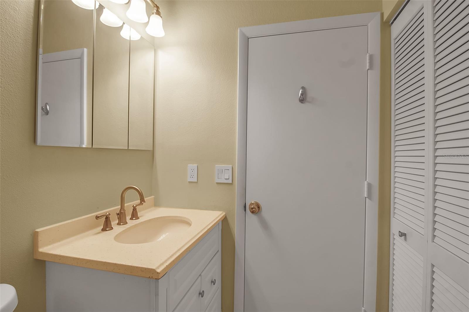 2910 OAK LN #2910, BRADENTON, FL, 34209