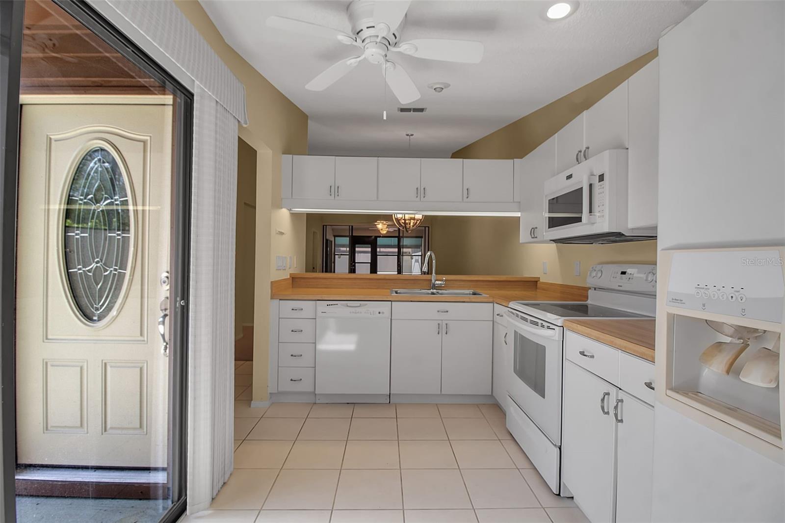 2910 OAK LN #2910, BRADENTON, FL, 34209