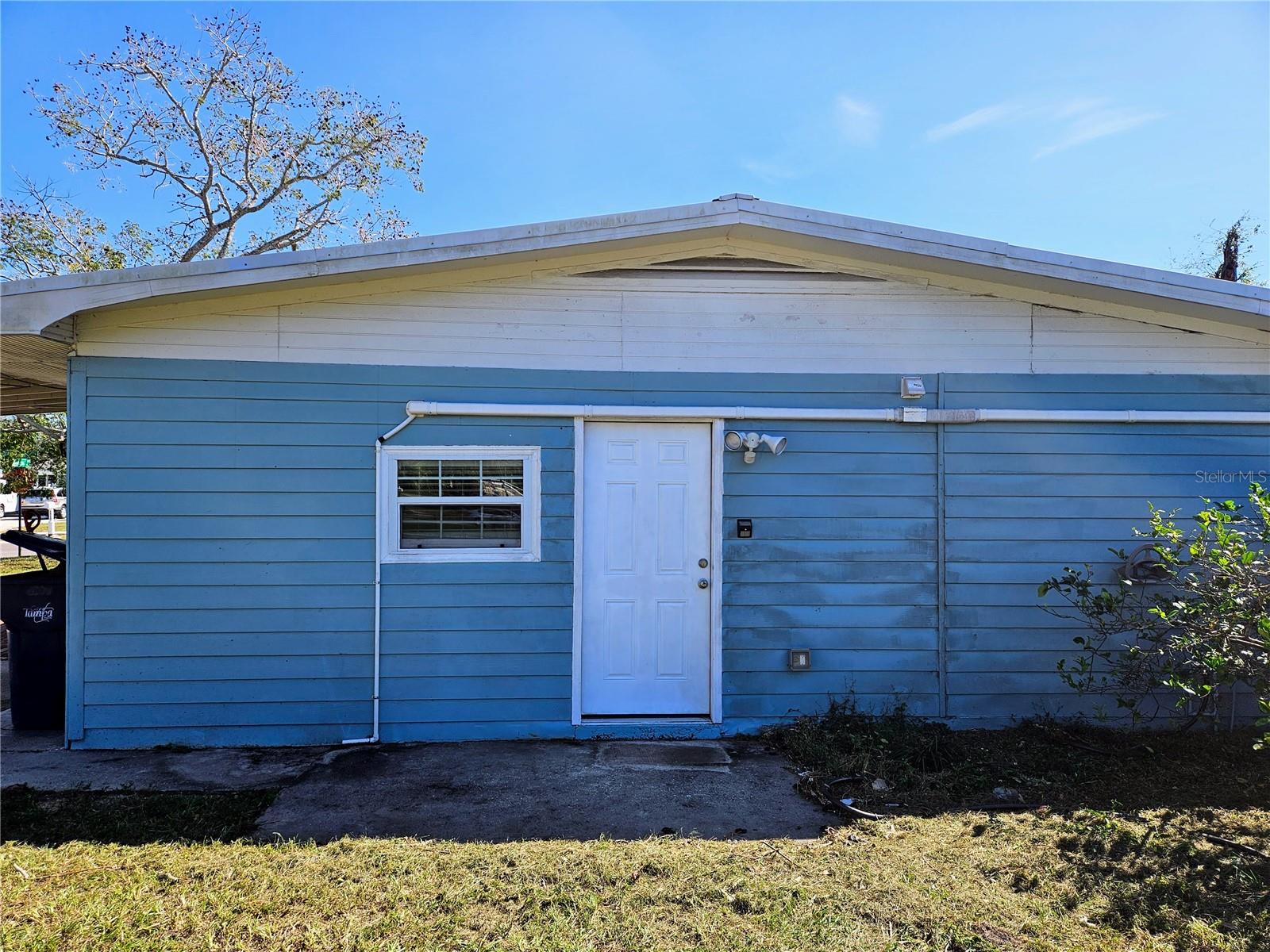 1507 CHARM LN #2, TAMPA, FL, 33612