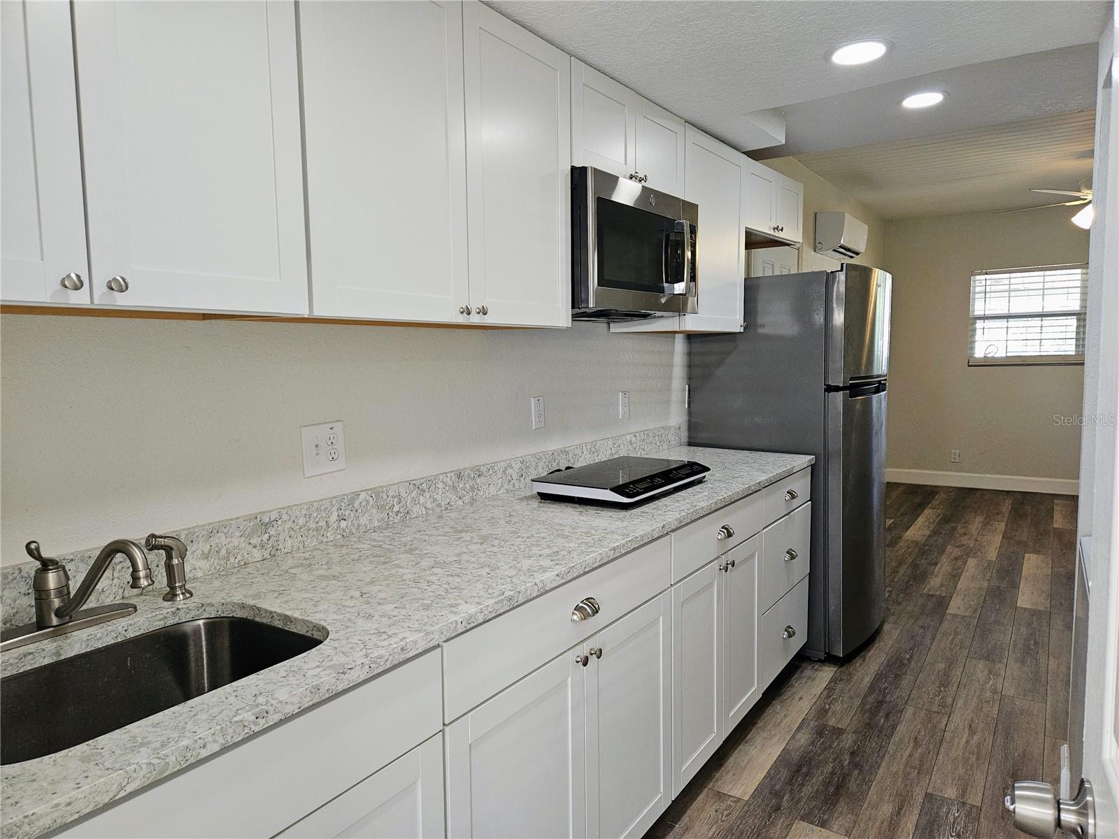1507 CHARM LN #2, TAMPA, FL, 33612