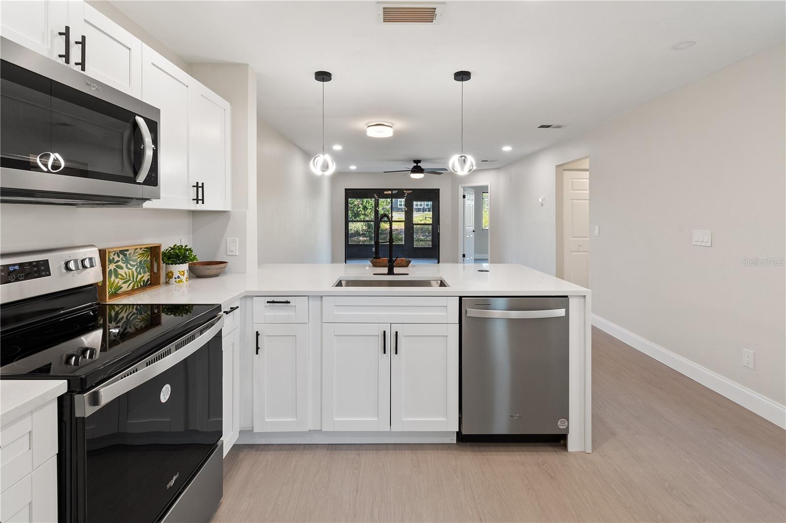 1706 GARDEN LAKE DR #1706, WINTER HAVEN, FL, 33884