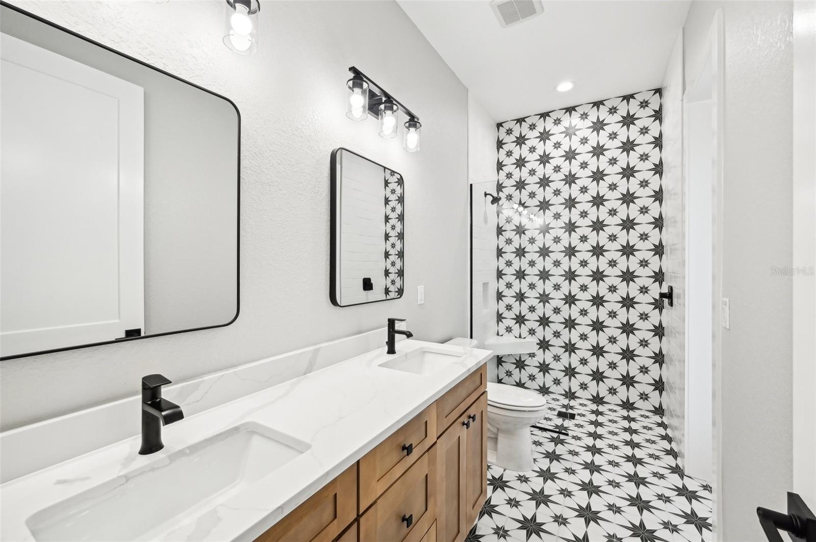 15004 ALSASK CIR, PORT CHARLOTTE, FL, 33981