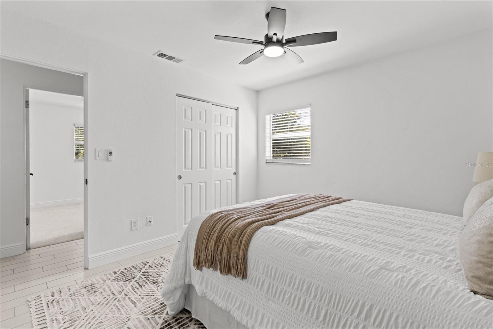 6964 GEORGE M LYNCH DR N, ST PETERSBURG, FL, 33702