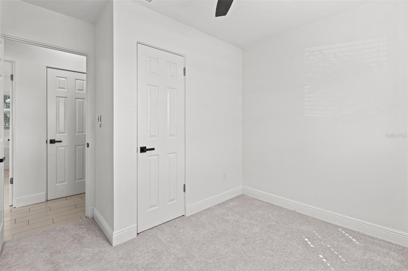 6964 GEORGE M LYNCH DR N, ST PETERSBURG, FL, 33702