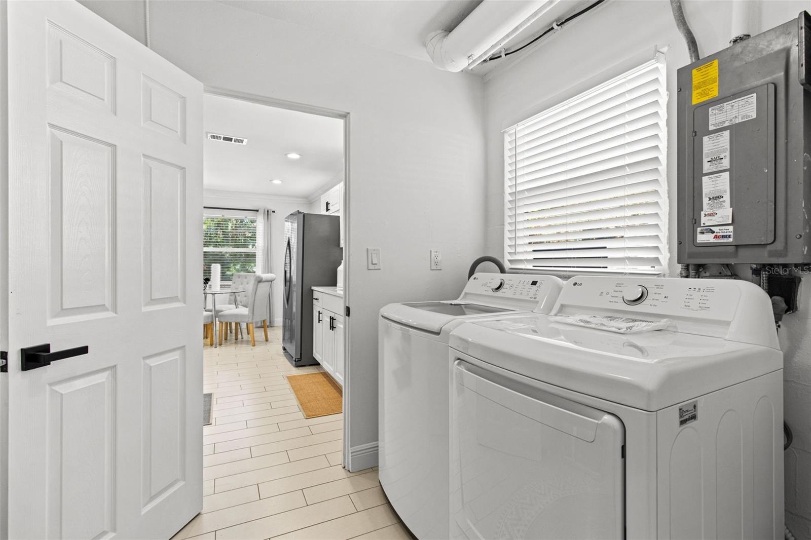 6964 GEORGE M LYNCH DR N, ST PETERSBURG, FL, 33702