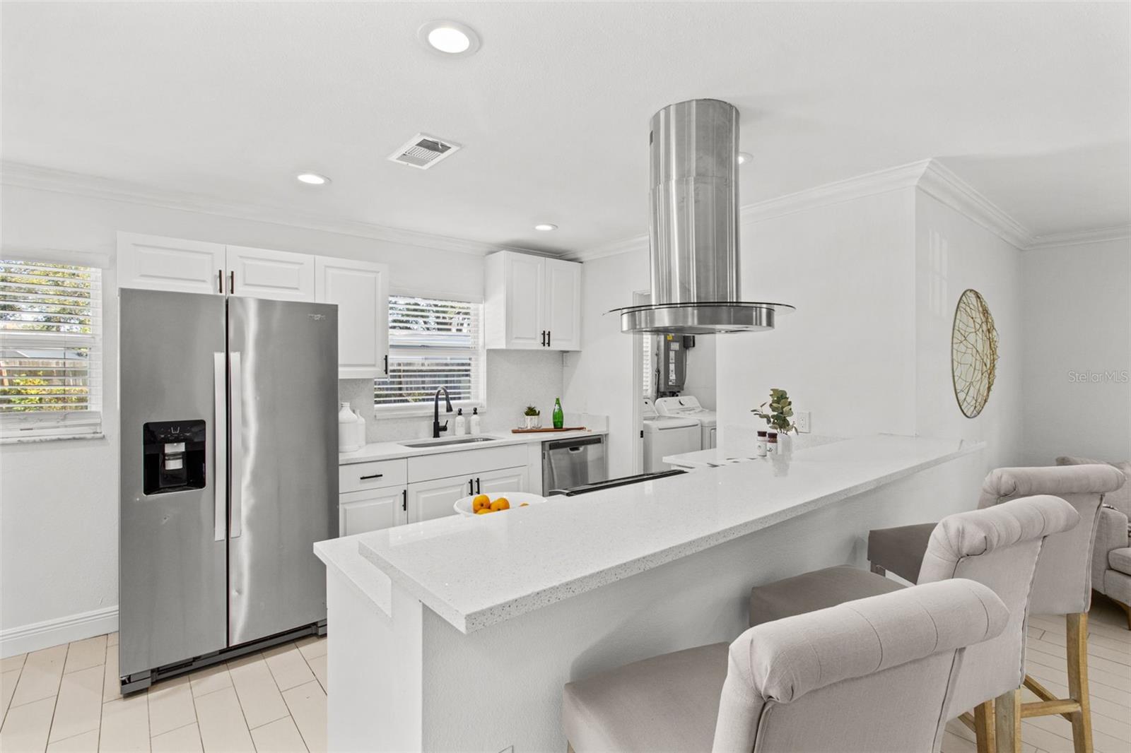 6964 GEORGE M LYNCH DR N, ST PETERSBURG, FL, 33702