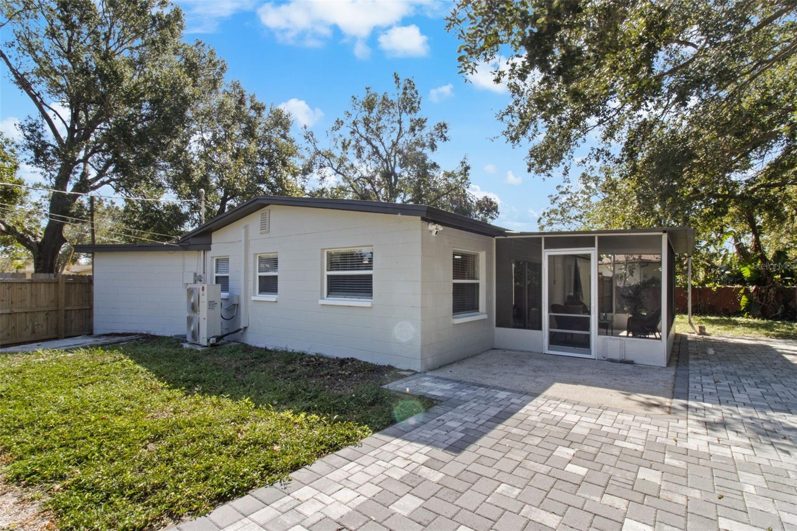 6964 GEORGE M LYNCH DR N, ST PETERSBURG, FL, 33702