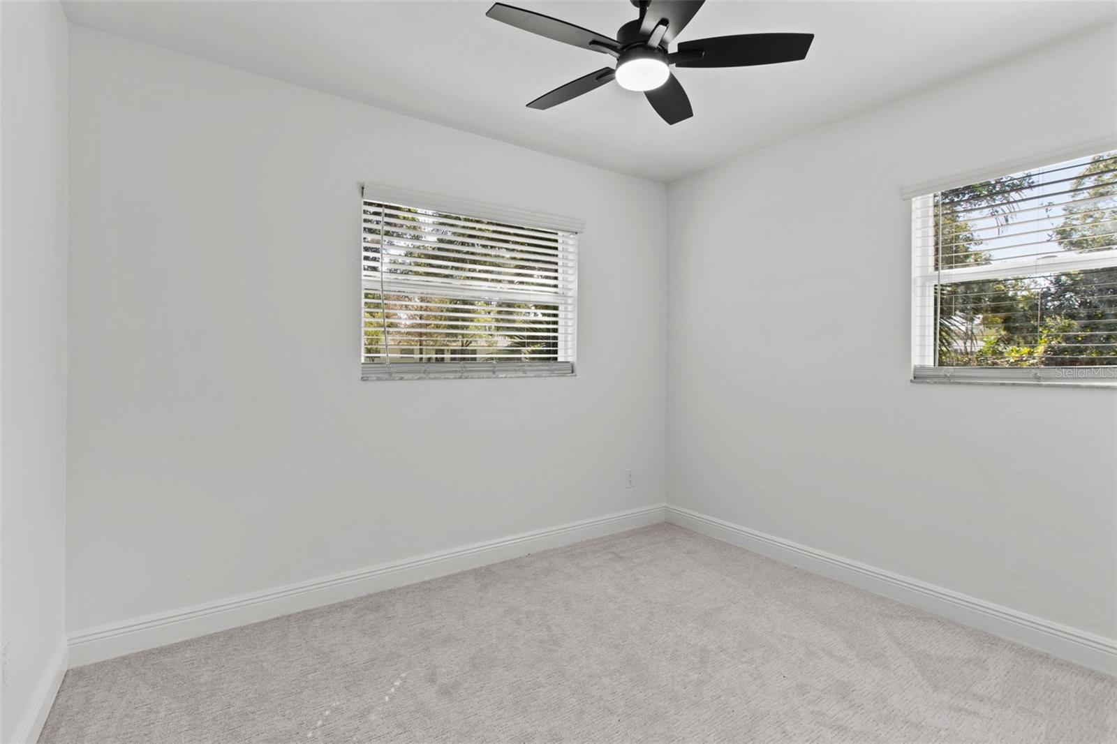 6964 GEORGE M LYNCH DR N, ST PETERSBURG, FL, 33702