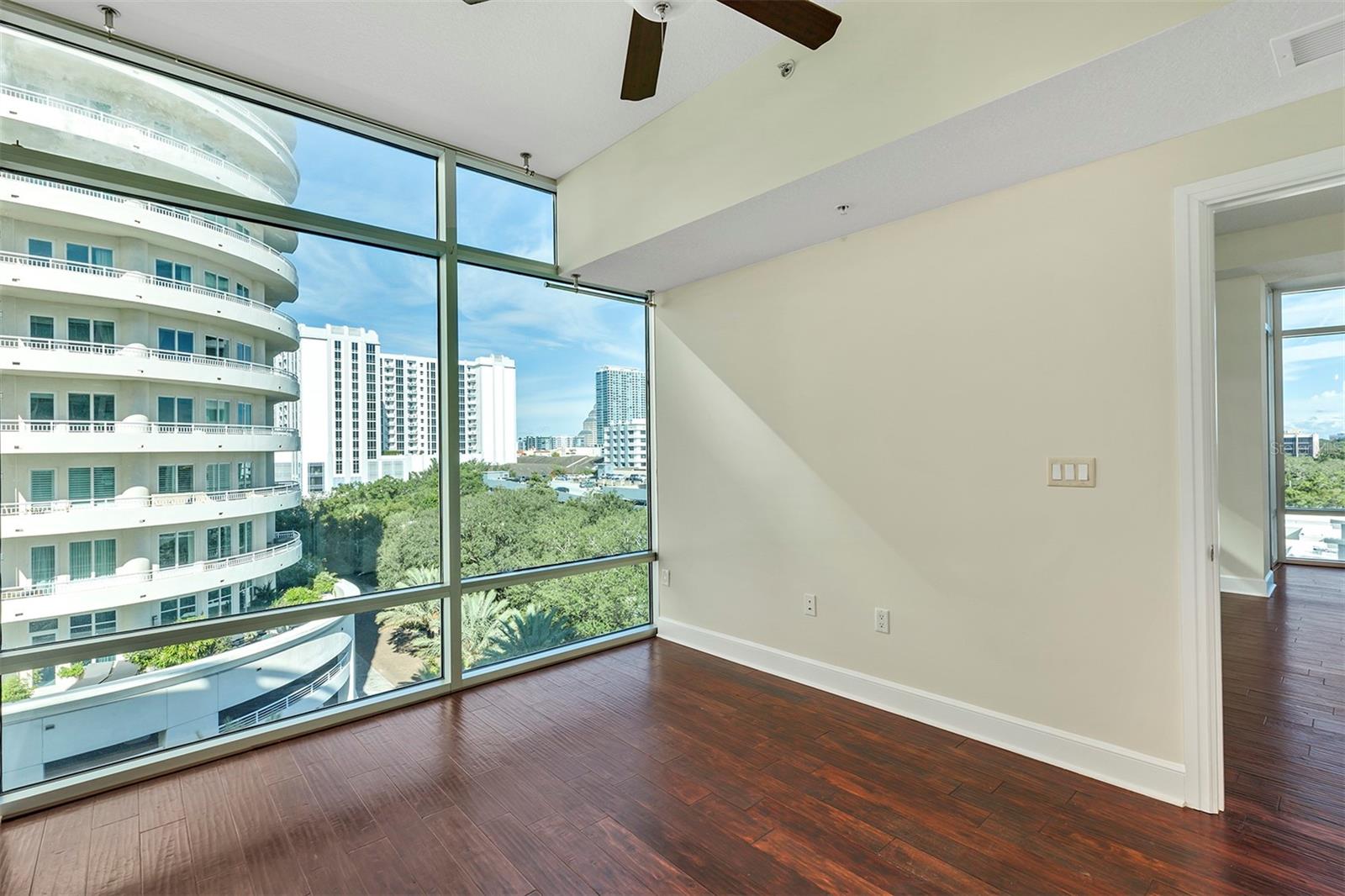 101 S EOLA DR #821, ORLANDO, FL, 32801