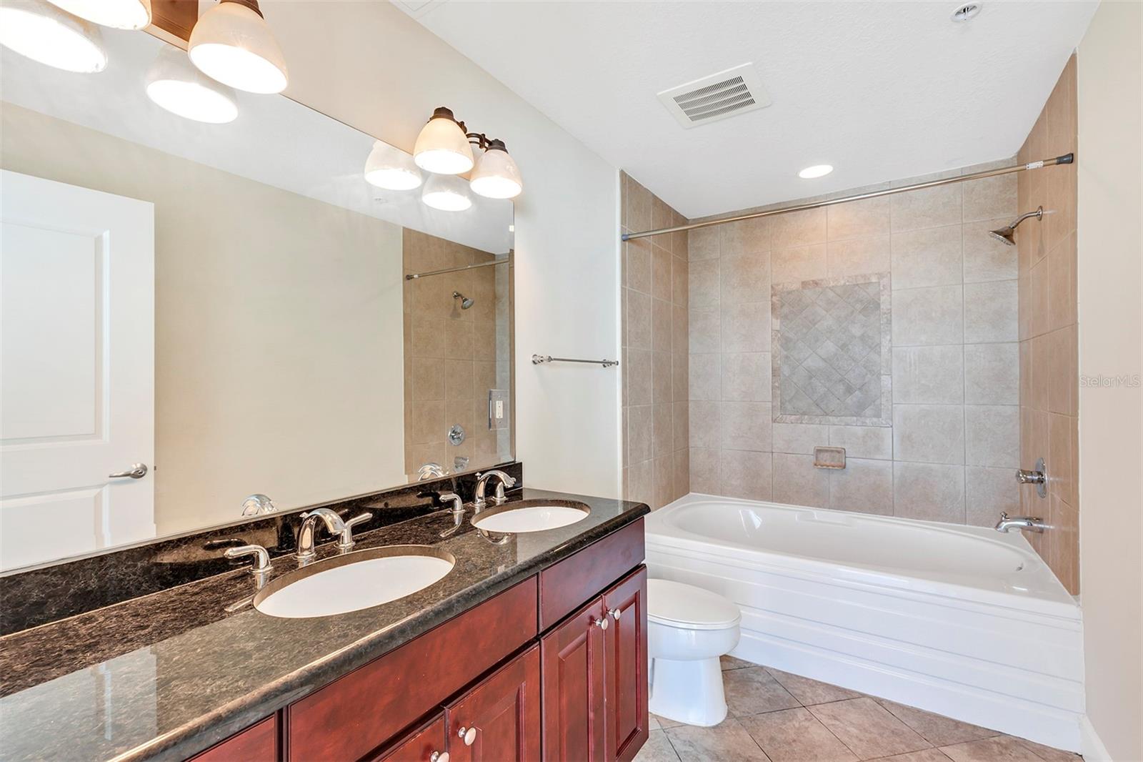 101 S EOLA DR #821, ORLANDO, FL, 32801