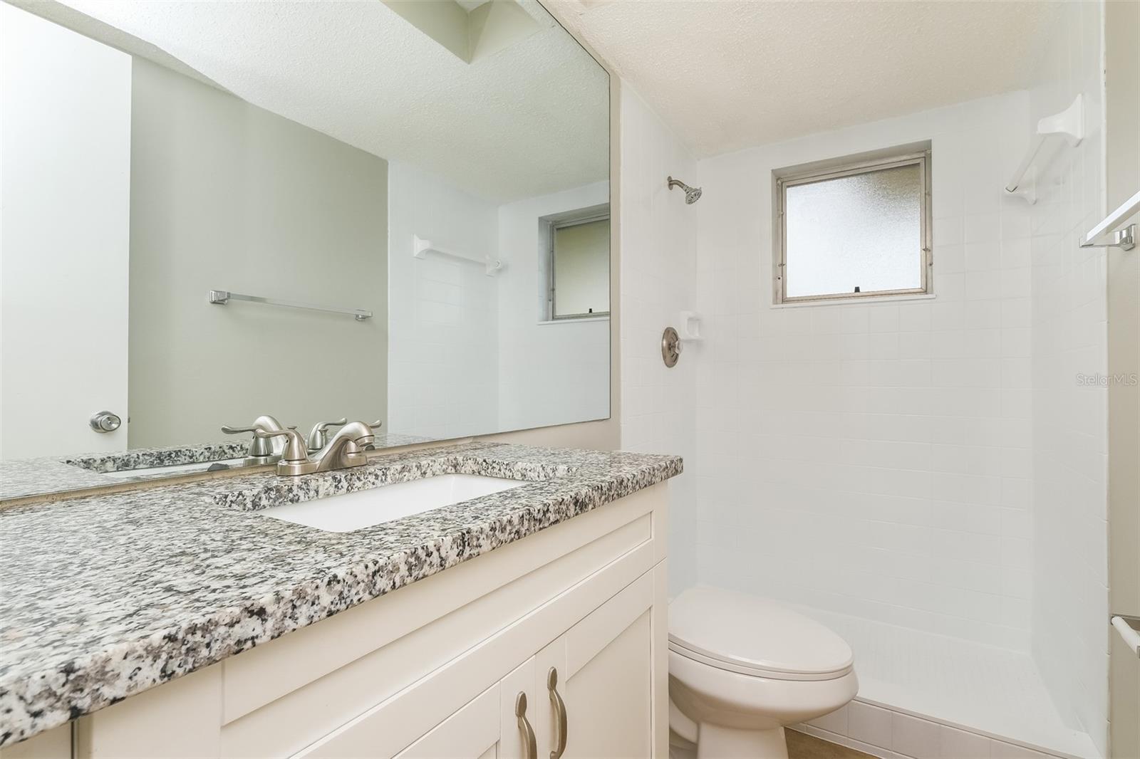 8018 IDLE BRIAR LN, PORT RICHEY, FL, 34668