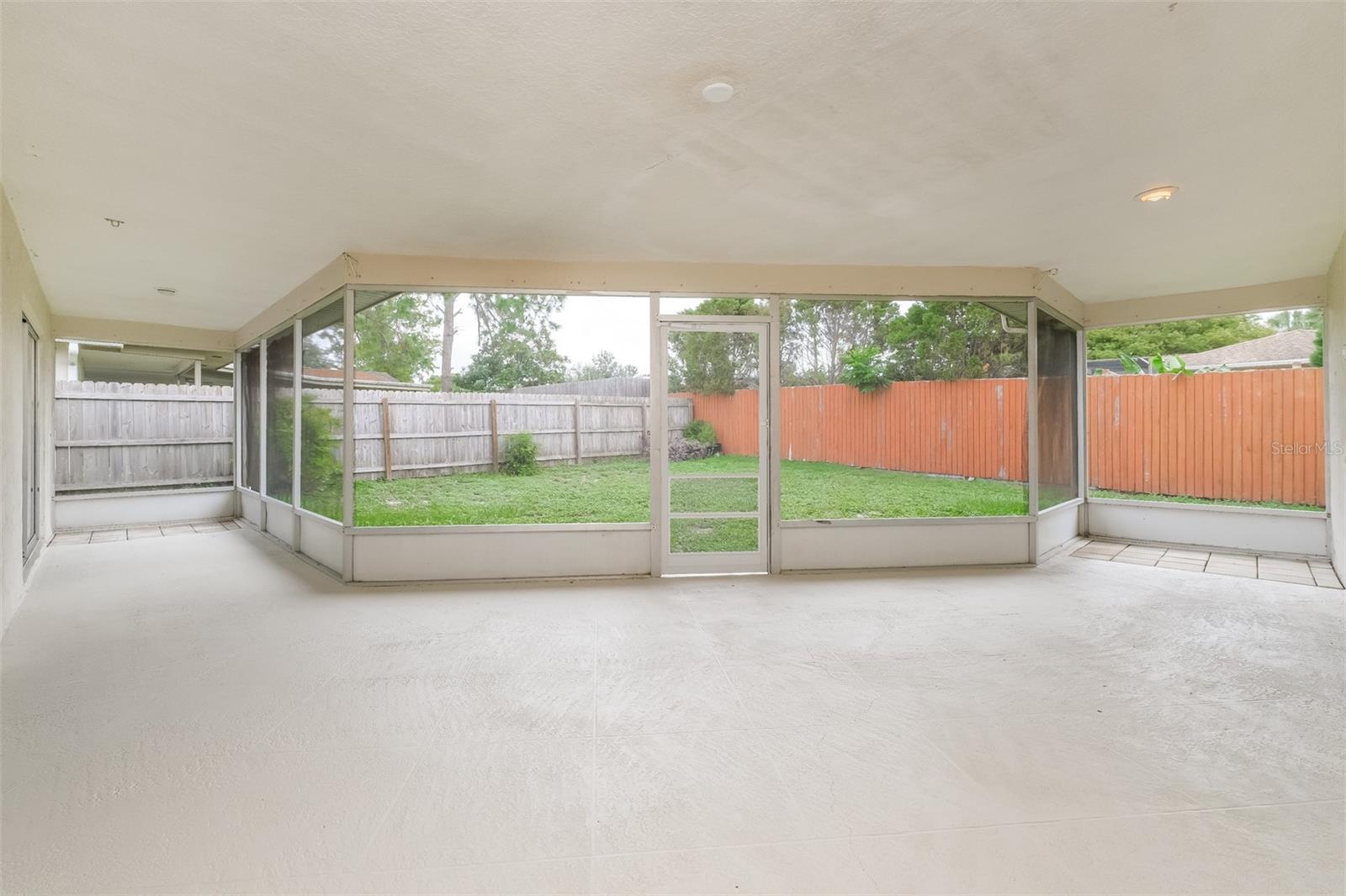8018 IDLE BRIAR LN, PORT RICHEY, FL, 34668