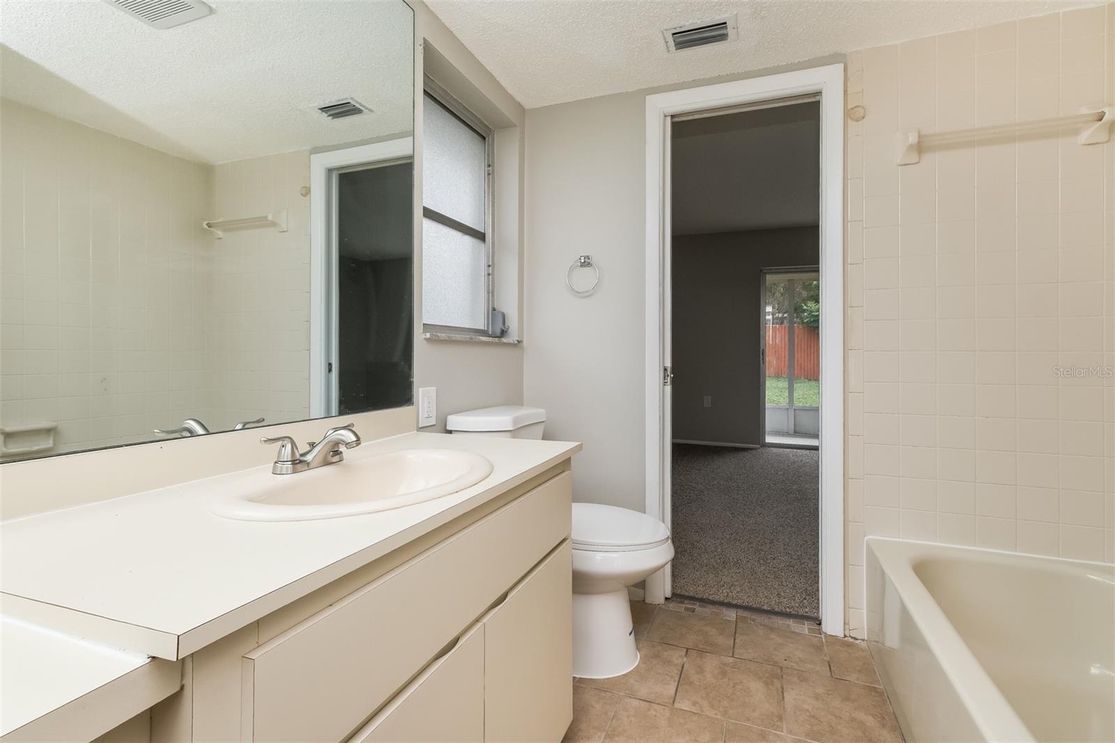 8018 IDLE BRIAR LN, PORT RICHEY, FL, 34668